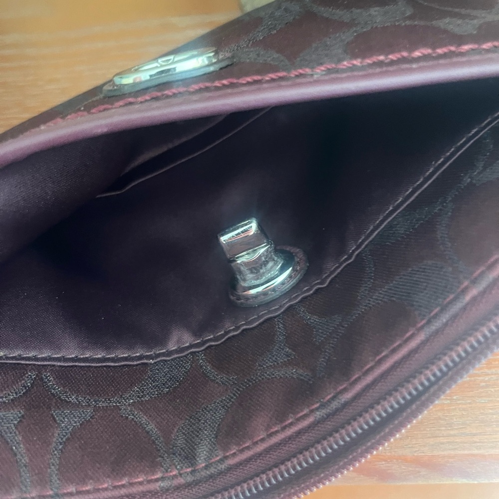 Coach Signature Merlot Wristlet - Picture 7 of 8